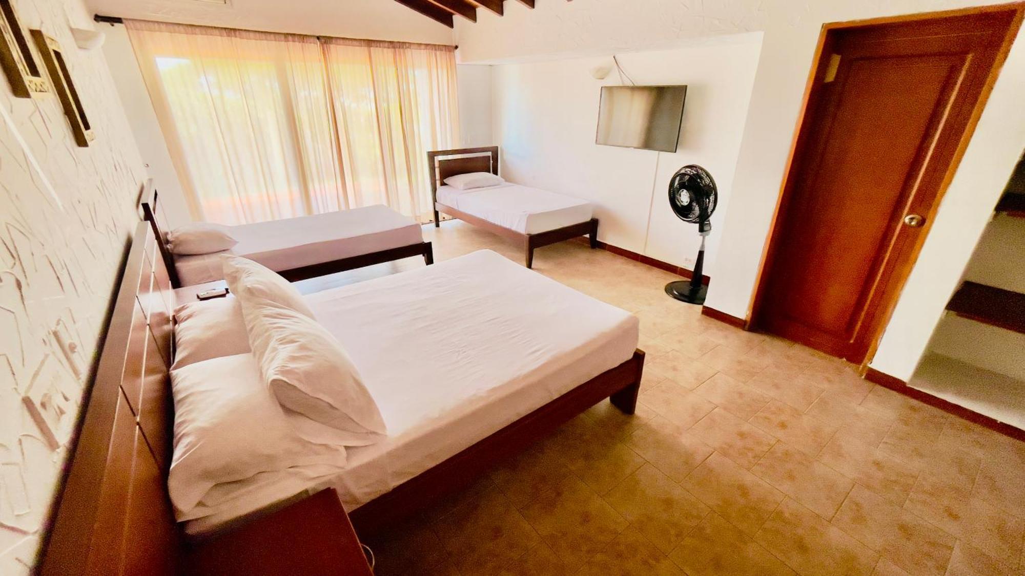 Hotel Loto Del Viento Cartago Zewnętrze zdjęcie